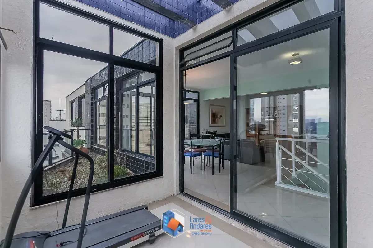 Imagem Cobertura para venda em Vila Alexandria com 3 quartos, sendo 3 suítes, 259m²