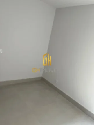 Imagem CA1813Linda casa com 2 quartos sendo 1 suíte localizada no Setor dos Bandeirantes A casa possui - 2...