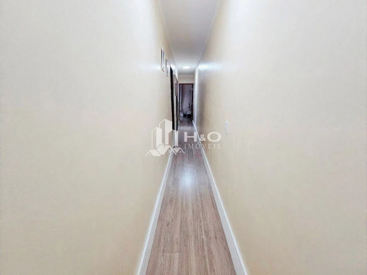 Imagem CASA TÉRREA À VENDA EM ITAQUERA - 3 DORMITÓRIOS, ESPAÇO GOURMET COM CHURRASQUEIRA E PRÓXIMA À ESTAÇÃO DOM BOSCO