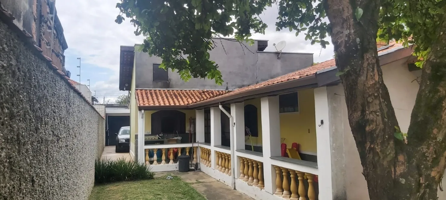 Imagem Casa à venda 2 Quartos, 6 Vagas, 300M², Vila Bela, Taubaté - SP
