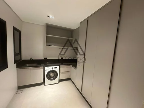 Imagem Conforto e Segurança em Condomínio Fechado - Casa de Alto Padrão à Venda