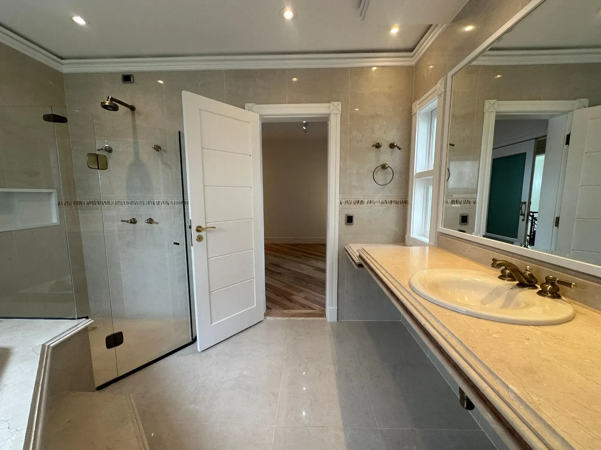 Imagem Sobrado com 4 Quartos à Venda, 450 m² em Alphaville Residencial Plus - Barueri