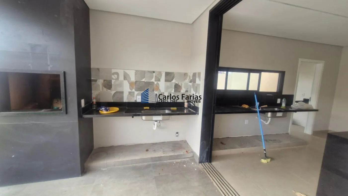 Imagem Casa em Condomínio para Venda em Brasília, Setor Habitacional Jardim Botânico, 3 dormitórios, 3 suítes, 5 banheiros, 4 vagas