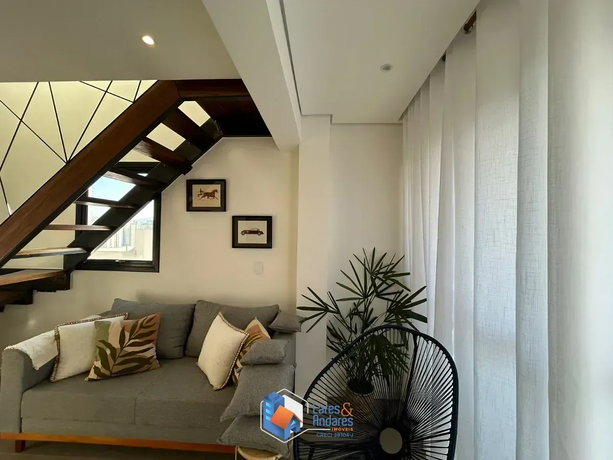Imagem Duplex para venda em Pompeia com 2 quartos, sendo 1 suíte, 60m²