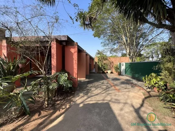 Imagem Fazendinha - 4d/2sts Linda, TÉRREA e contemporânea, piscina, muito espaço!