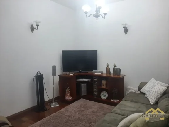 Imagem CASA COM 3 DORMITÓRIOS À VENDA, 265 M² POR R$ 900.000,00 - VILA ARENS - JUNDIAÍ/SP