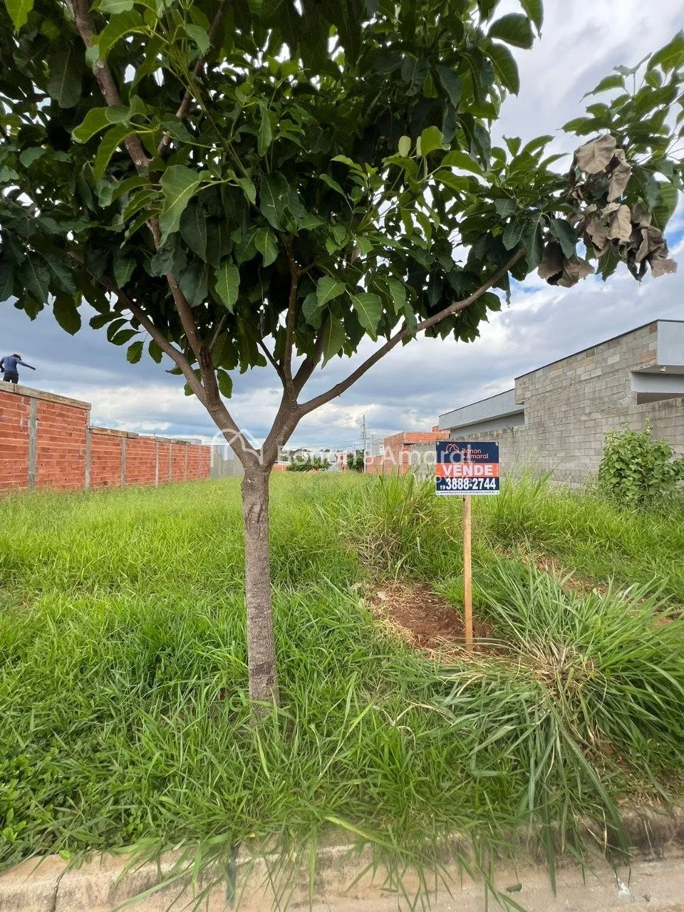 Imagem Terreno à venda no bairro Nova Veneza - Paulínia/SP.