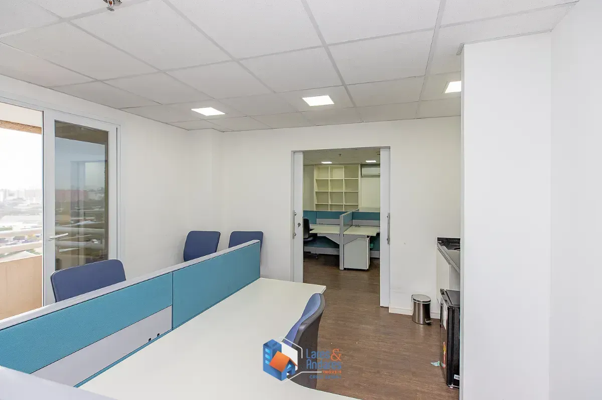 Imagem Conjunto comercial para venda em Várzea da Barra Funda, 68m²