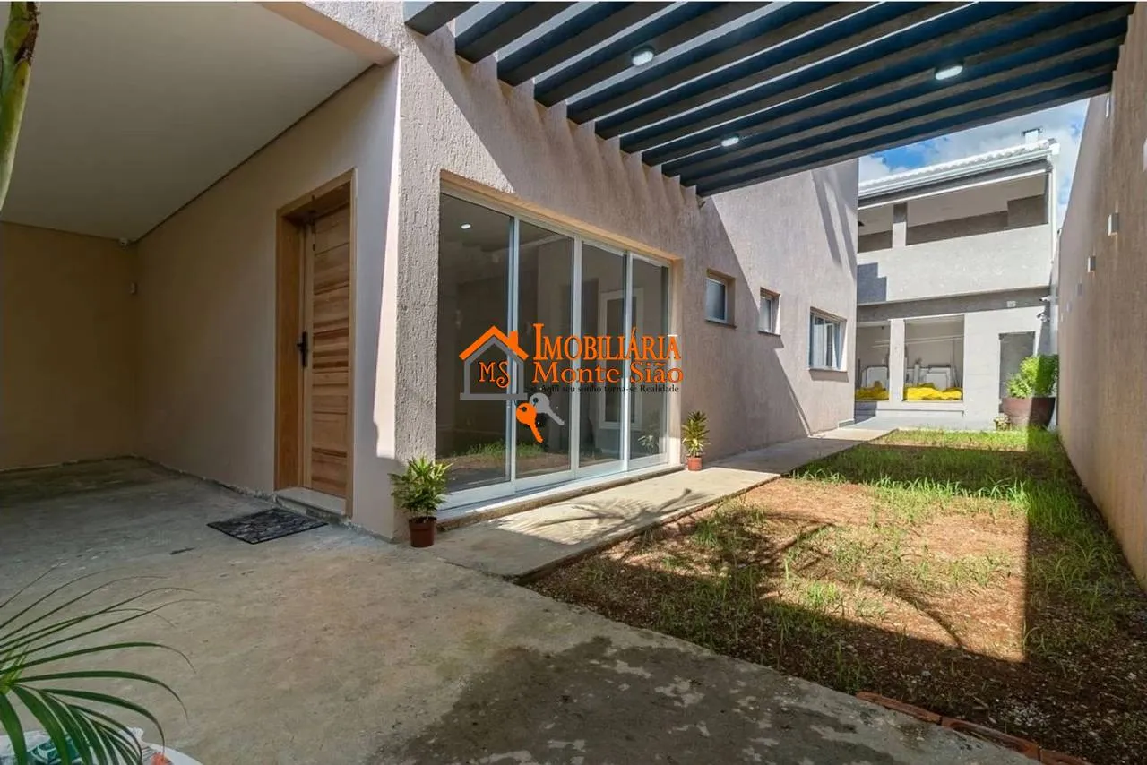 Imagem Sobrado com 3 dormitórios à venda, 270 m² por R$ 1.378.000,00 - Cidade Jardim Cumbica - Guarulhos/SP