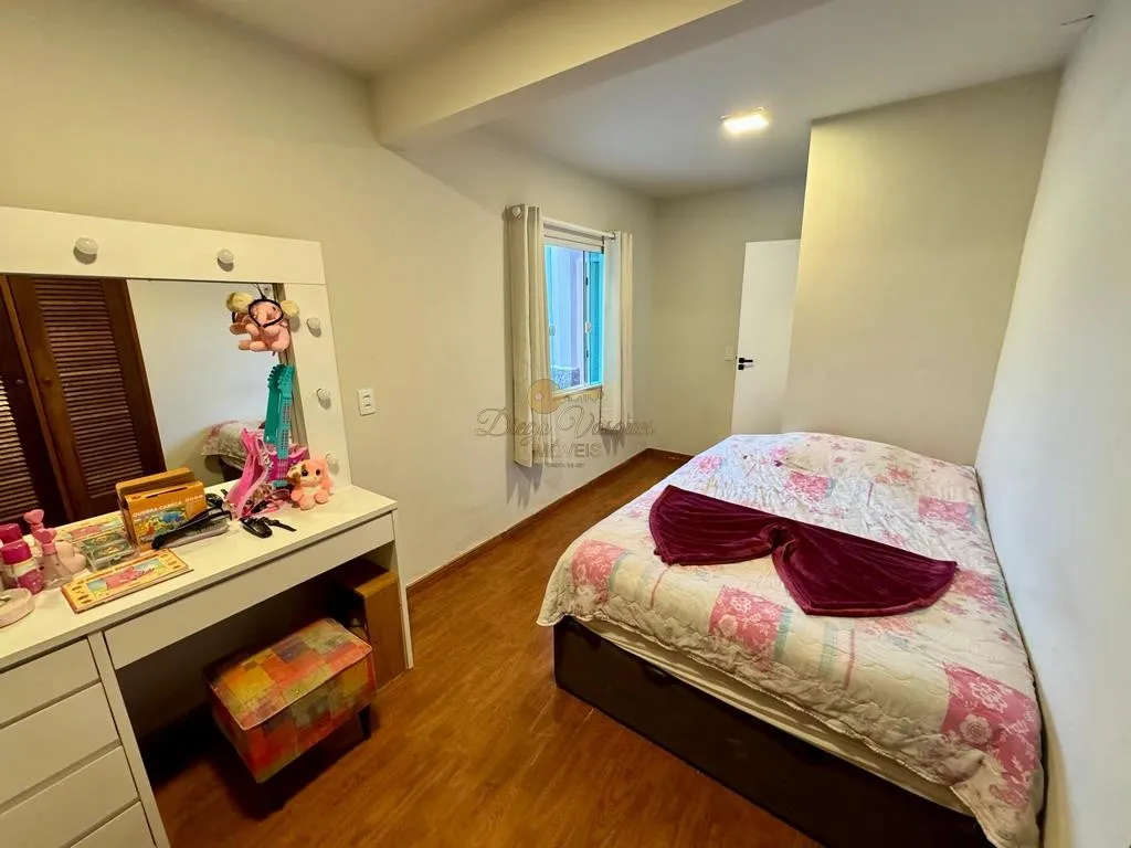 Imagem Casa para Venda em Teresópolis / RJ no bairro Pimenteiras