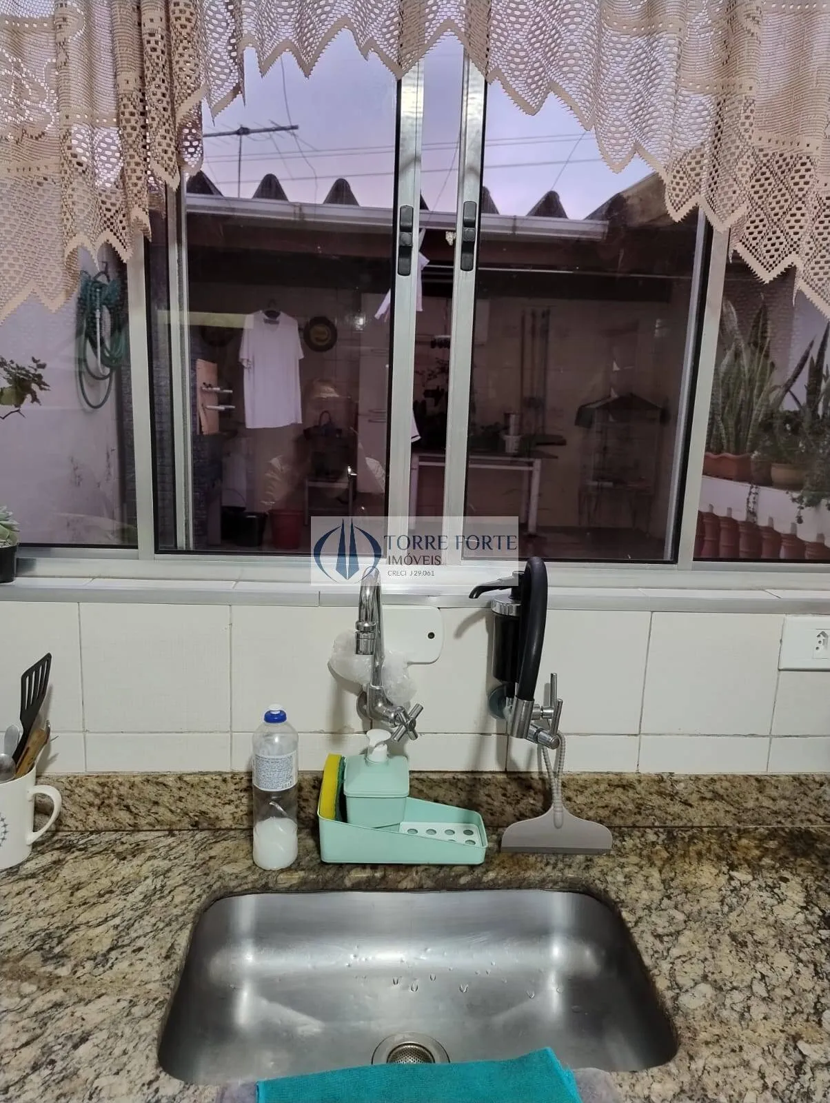 Imagem Casa estilo Sobrado de 185m² com 2 dormitórios no Jardim Vila Formosa