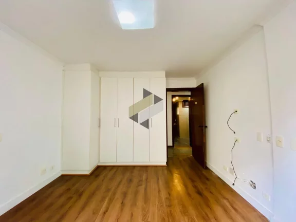Imagem Apartamento para Venda em Santos, Gonzaga, 4 dormitórios, 1 suíte, 5 banheiros, 2 vagas