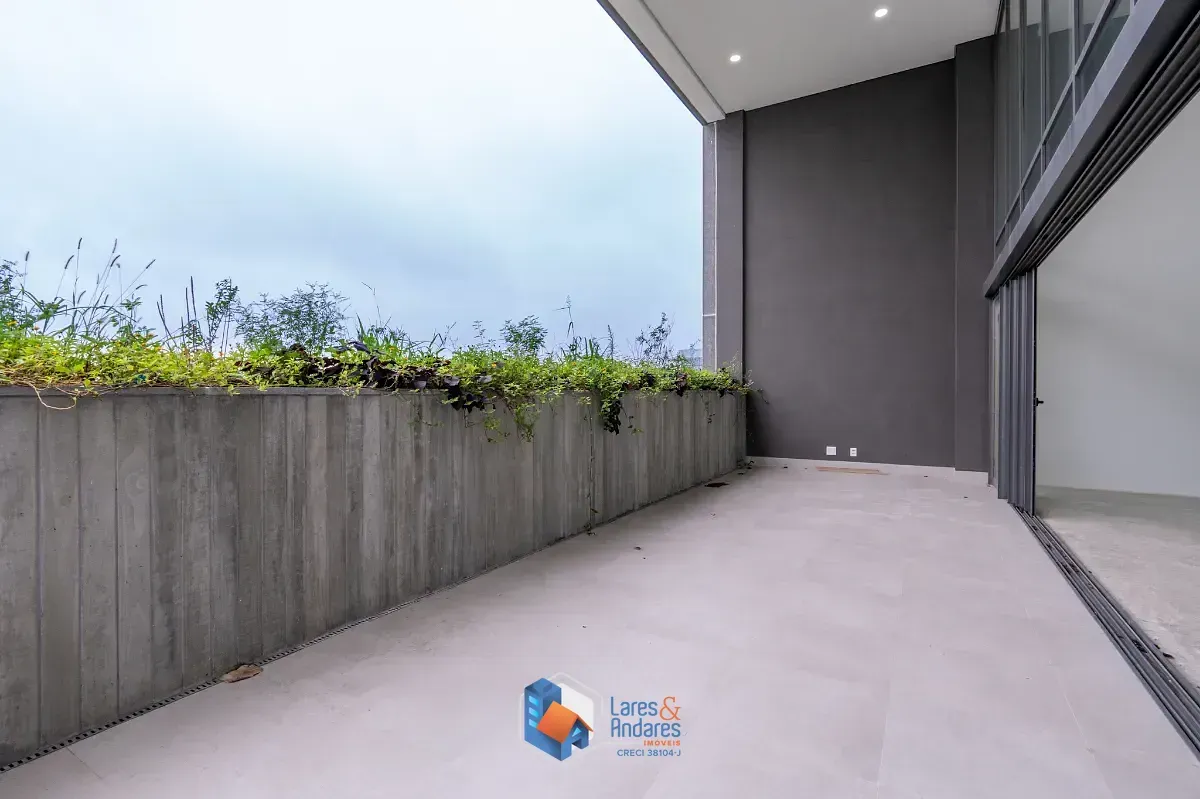 Imagem Duplex para venda em Panamby com 4 quartos, sendo 4 suítes, 422m²