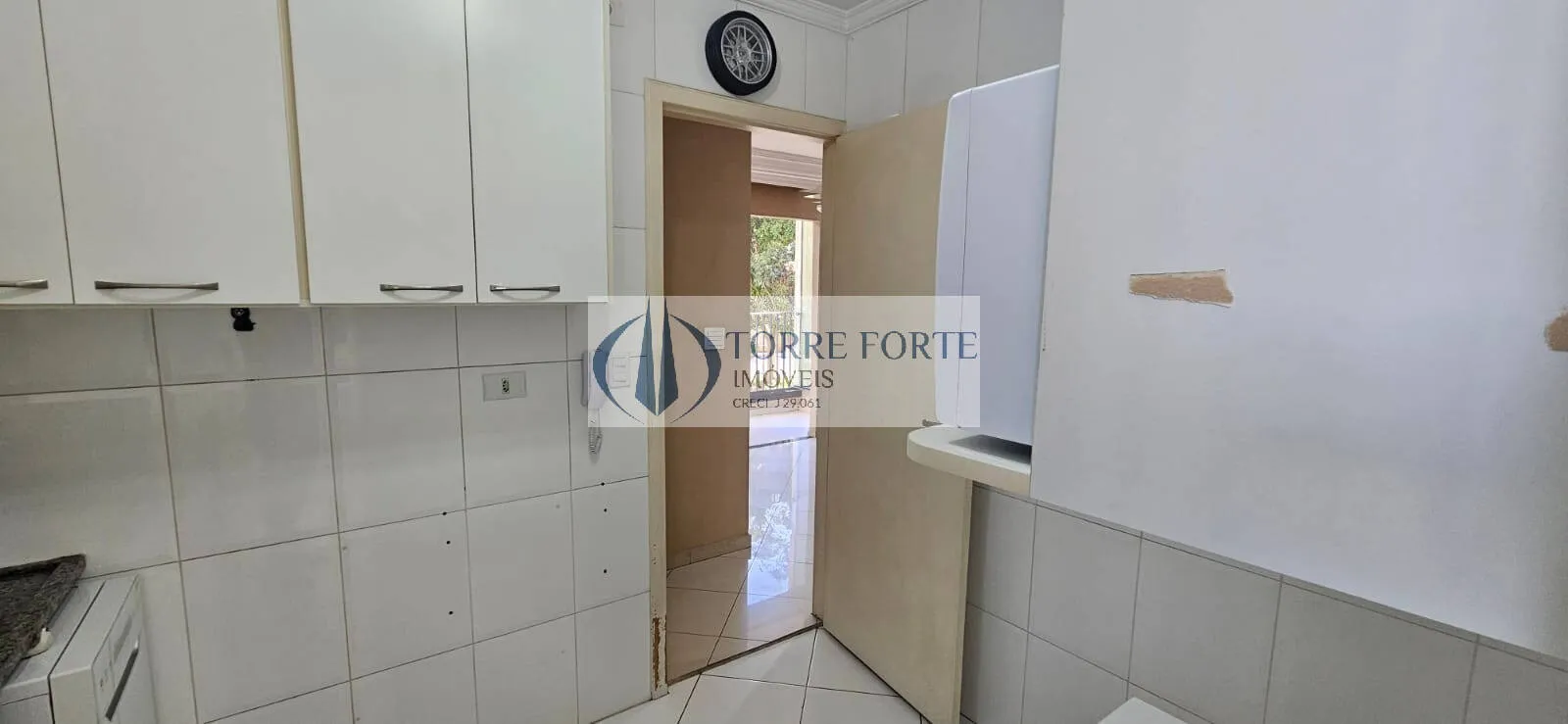 Imagem Ótimo apartamento 3 dormitórios, sala para 2 ambientes, cozinha, 1 vaga, ZN