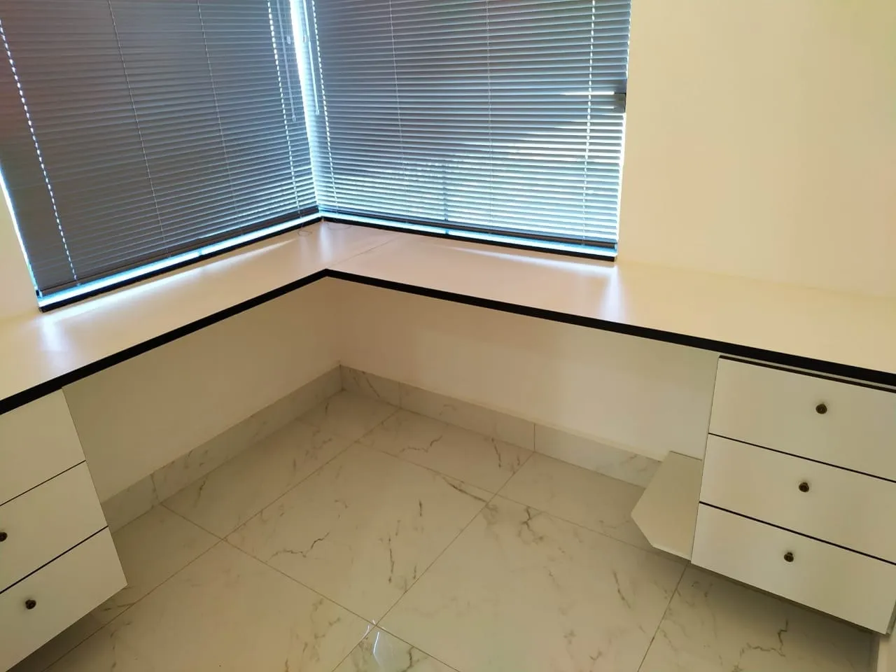 Imagem Casa à venda 3 Quartos, 1 Suite, 3 Vagas, 774M², Condominio Residencial Colonial Village II, Pindamonhangaba - SP | Colonial Village 2