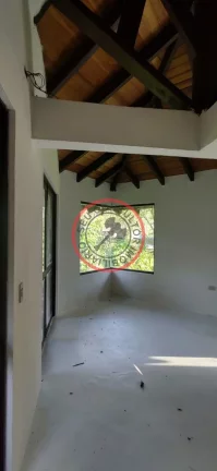 Imagem CASA AMPLA AREJADA E BEM ILUMINADA ,INSERIDA NA MATA ATLANTICA COM 2 PAVIMENTOS TERRENO DE 2000MT A 10 MINUTOS DE CAMBURY/BALEIA