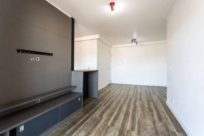 Imagem Apartamento à Venda No Ipiranga Com 2 Dormitórios Sendo 1 Suíte e 1 Vaga