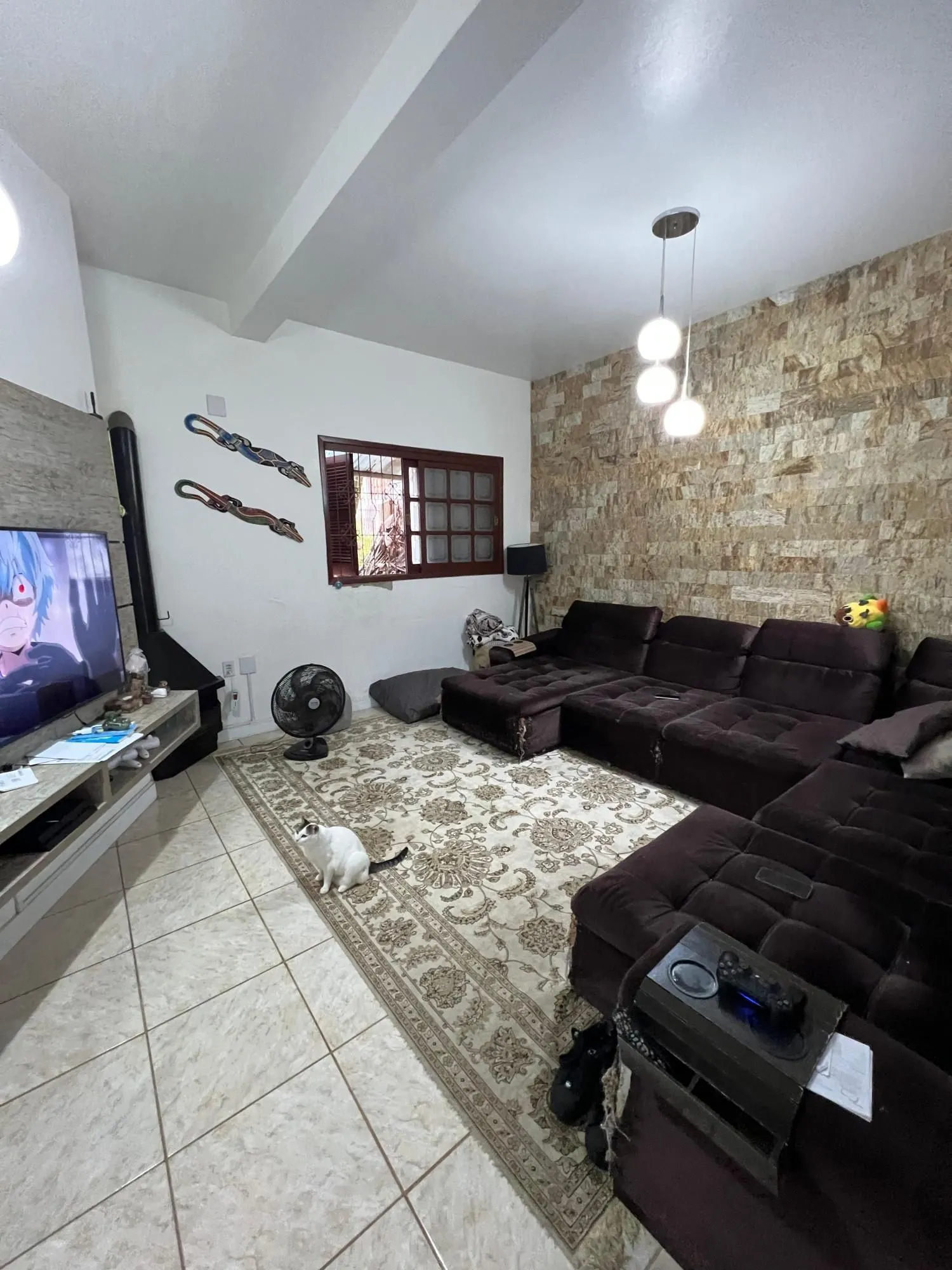 Imagem Casa Residencial Semimobiliada com 2 Suítes e Piscina em Viamão, RS