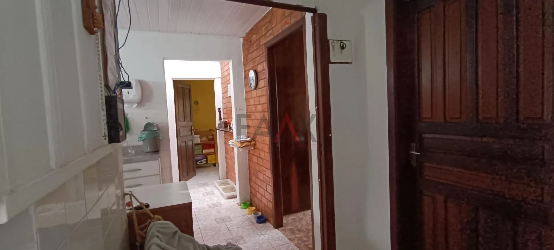 Imagem Casa à venda na Santa Cruz com 603m de terreno em Guarapuava PR