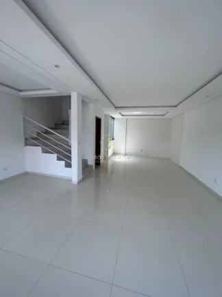 Imagem Sobrado em Guaratuba localizado no Balneário Eliane em rua asfaltada!!!