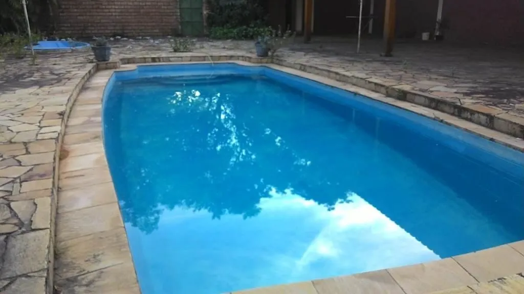 Foto do imóvel Casa à venda 5 Quartos, 2 Suites, 6 Vagas, 2326M², Jardim Carlota, Pindamonhangaba - SP