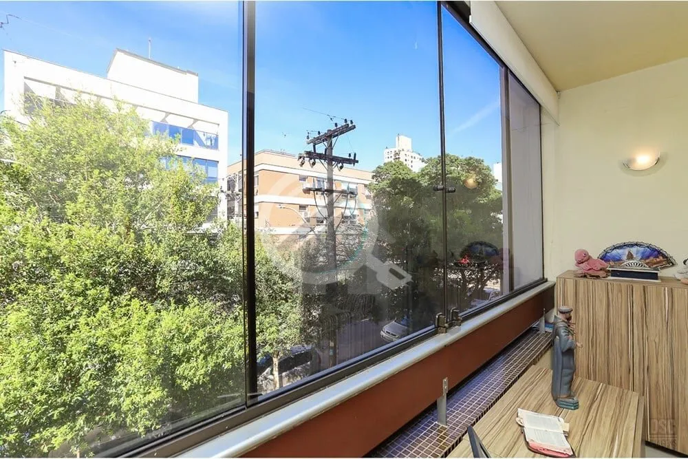 Imagem Bem vindos ao seu futuro lar, este apartamento de 2 dormitórios, foi cuidadosamente reformado para ...