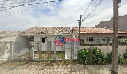 Imagem Casa com 2 Quartos, 3 Banheiros, Barracão e Casa nos Fundos com Entrada Independente