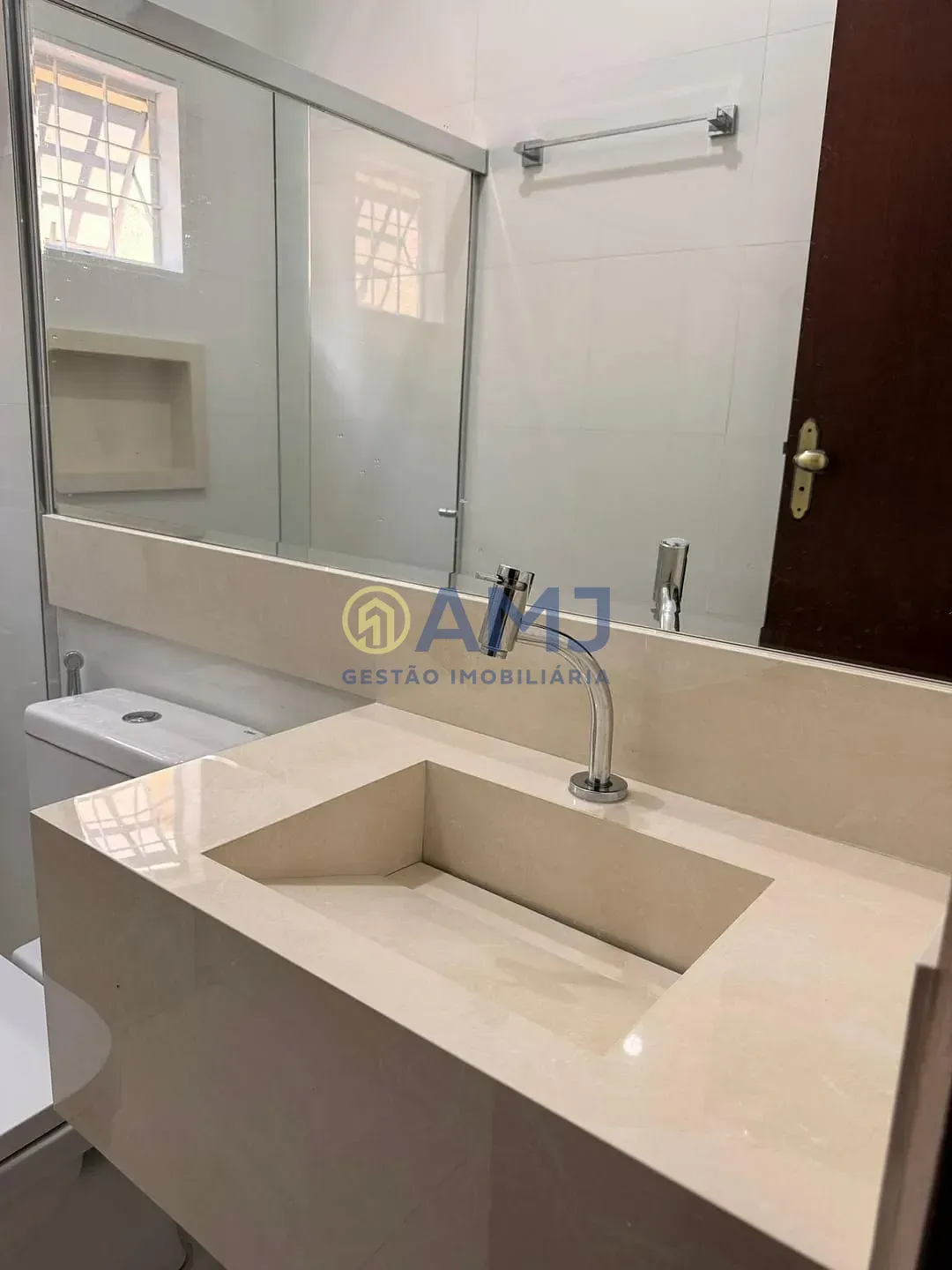 Imagem Casa à Venda no Residencial Canadá - Goiânia