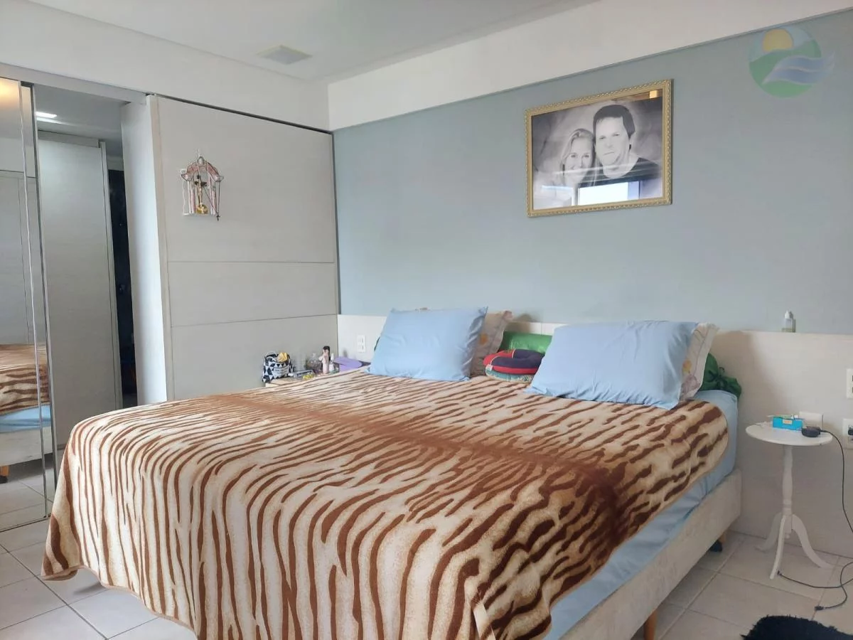 Imagem Cobertura duplex com 3 suites, porcelanato,venda, calçadão de Piedade, em Jaboatão dos Guararapes.