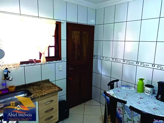 Imagem Casa linear de 3 quartos e 1 suíte na Praça da Furunfa