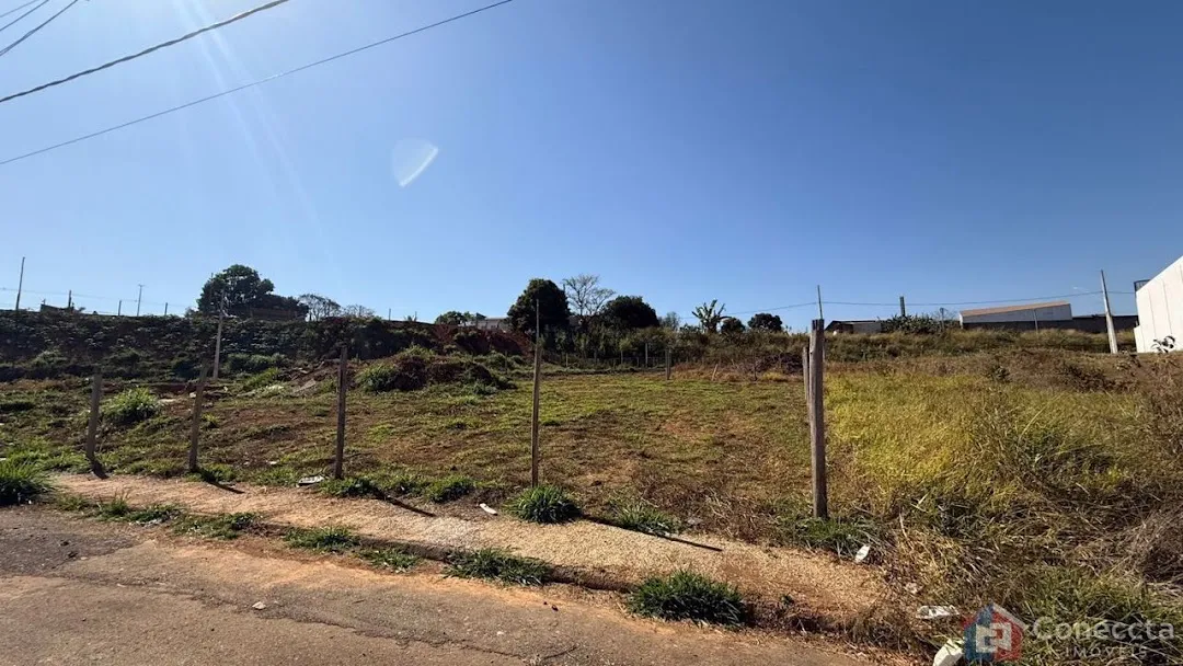 Foto do imóvel Terreno Residencial à venda, Planalto, Patos de Minas - TE0048.