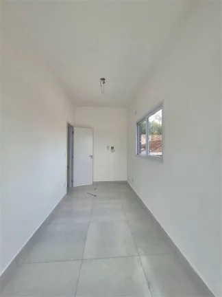 Imagem CASA COM 59 m² - PARQUE BITARU - SAO VICENTE SP