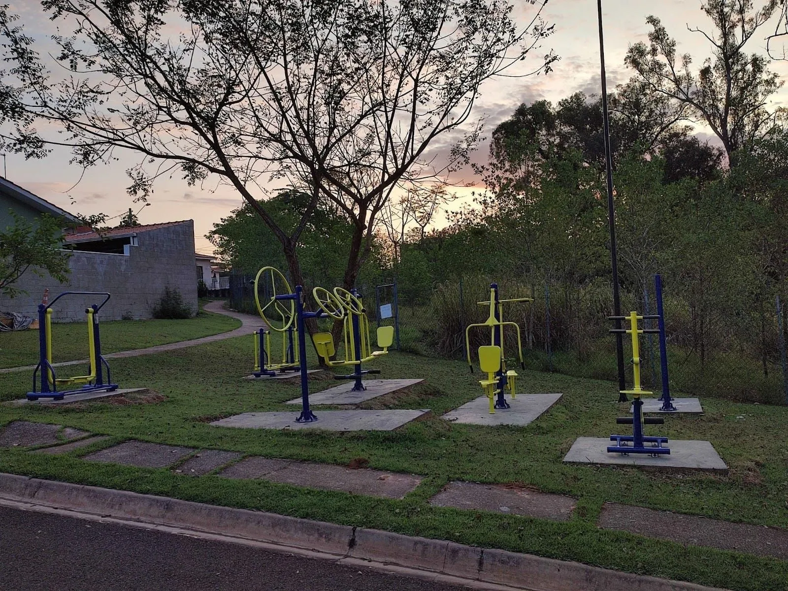 Imagem Casa Térrea de 70m², Localizada no Condomínio VILLA DEL REY!