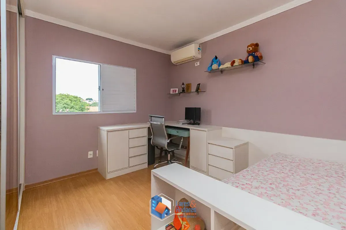 Imagem Sobrado para venda em Jardim Maria Estela com 3 quartos, sendo 3 suítes, 150m²