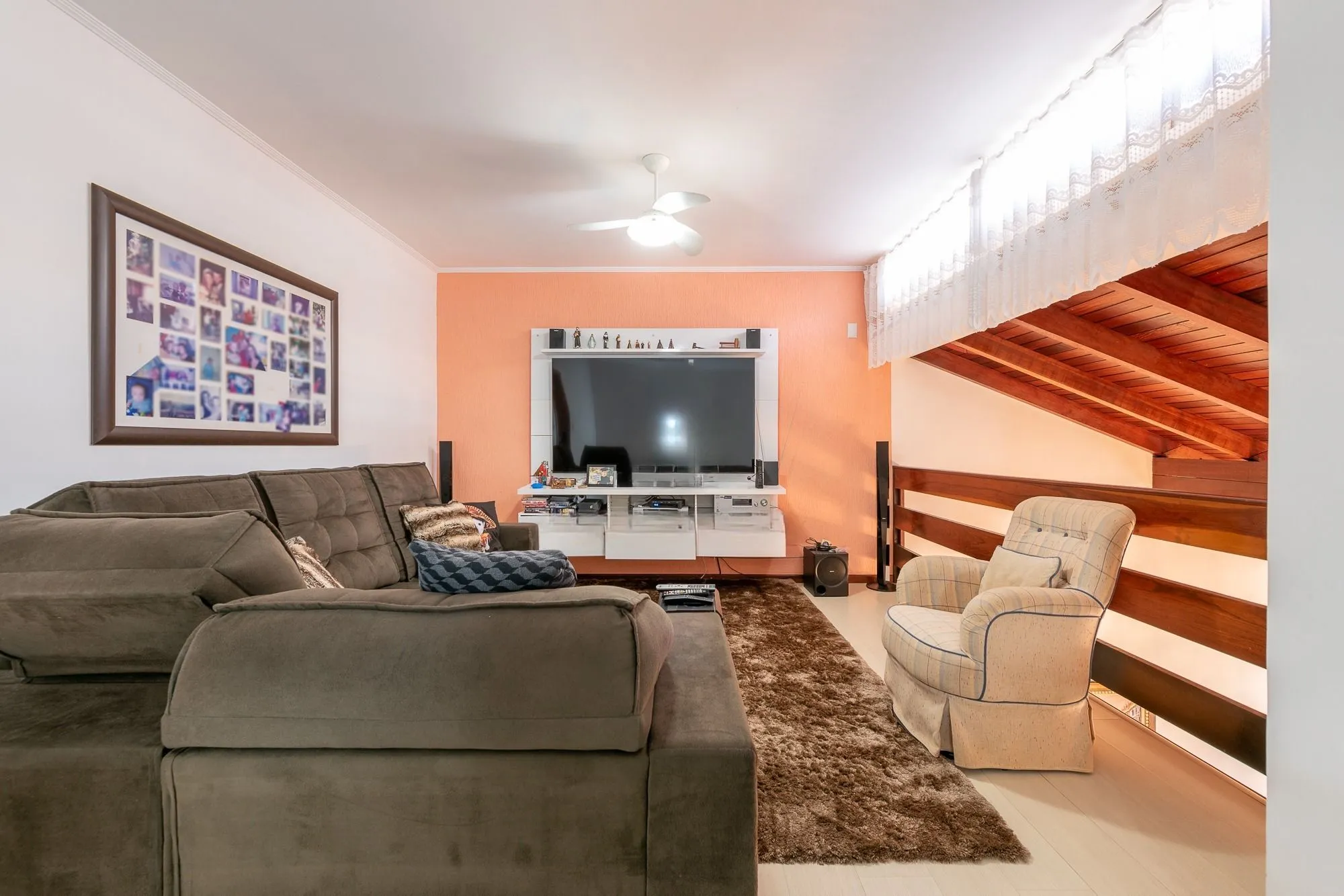 Imagem Casa 4 Dormitórios, Suíte Master, Piscina e espaço Gourmet no Jardim Planalto