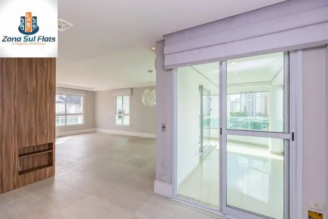 Imagem Apartamento à Venda Em Moema Com 3 Suítes e 4 Vagas - Varanda Gourmet