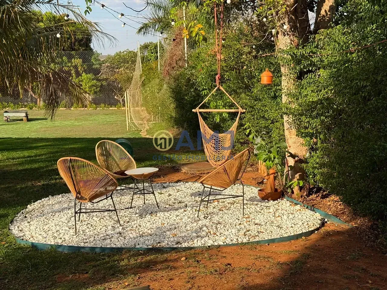 Imagem CHÁCARA DE ALTO PADRÃO COM CAMPO DE FUTEBOL PRÓPRIO - TERRAS DO BOI ll