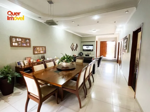 Imagem Casa à Venda no Jardim Anhangüera, Ribeirão Preto-SP: 3 Quartos, 1 Suíte, 1 Sala, 4 Banheiros, 6 Vagas de Garagem, 380m²!