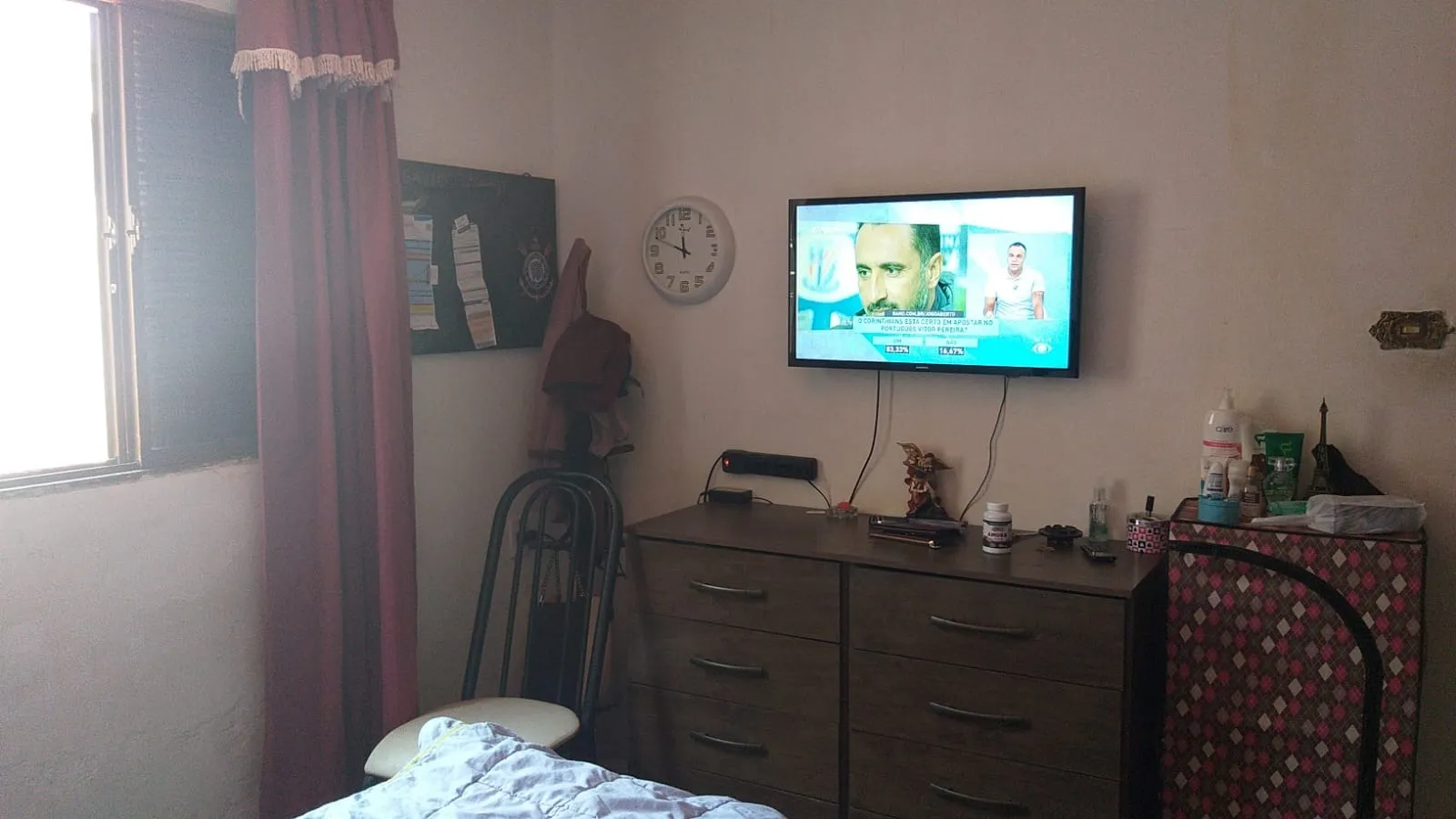 Imagem Oportunidade Única: Casa em Frente ao Fórum de Votorantim!