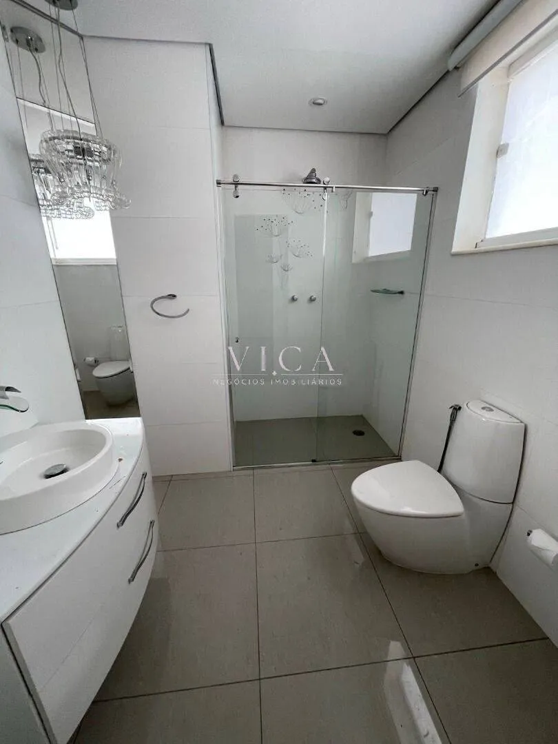 Imagem Alphaville|Resid 02 |Casa 3 suítes, piscina e lazer| R$25.000 Aluguel
