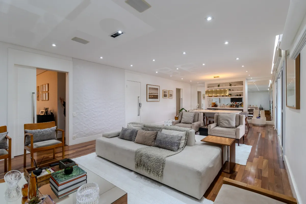 Imagem Apartamento para venda em Nova Petrópolis com 3 quartos, sendo 3 suítes, 242m2