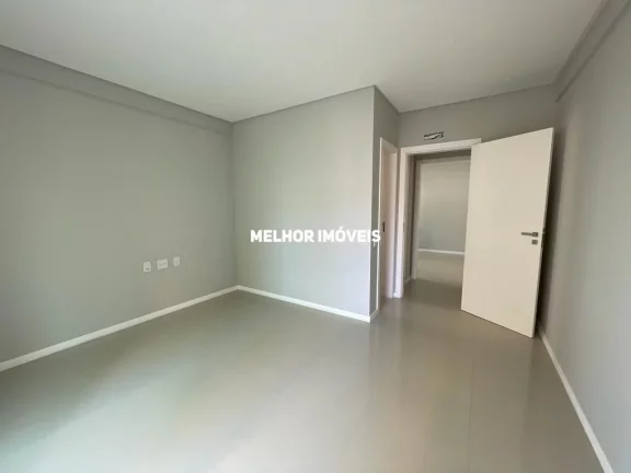 Imagem Apartamento Garden á venda com 3 Suítes mobiliado e decorado em Balneário Camboriú