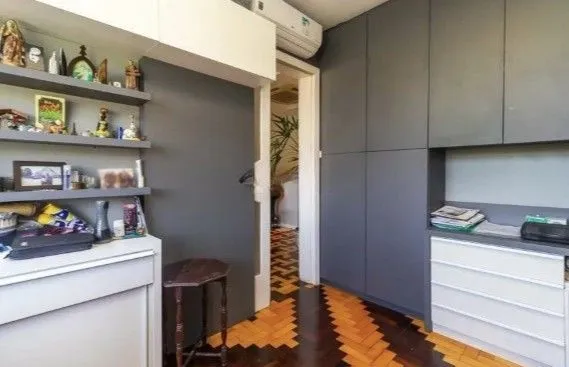 Imagem Casa para Venda - 115m², 3 dormitórios, 1 vaga - Petrópolis