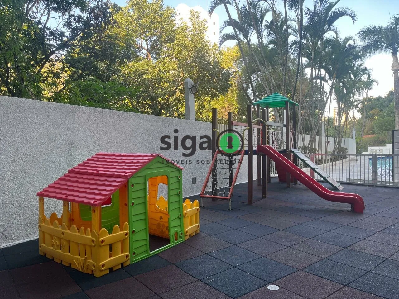 Imagem VENDA DE APARTAMENTO DE 176M2 NA VILA MARIANA COM 4 DORMITORIOS E 3 VAGAS GARAGEM