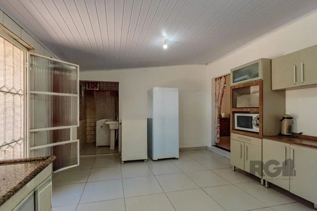 Imagem Casa de 3 dormitórios no bairro Rubem Berta