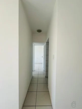 Imagem Apartamento à venda, Tabuleiro do Martins, próx Carajás, 55m2, 2/4, bom local.
