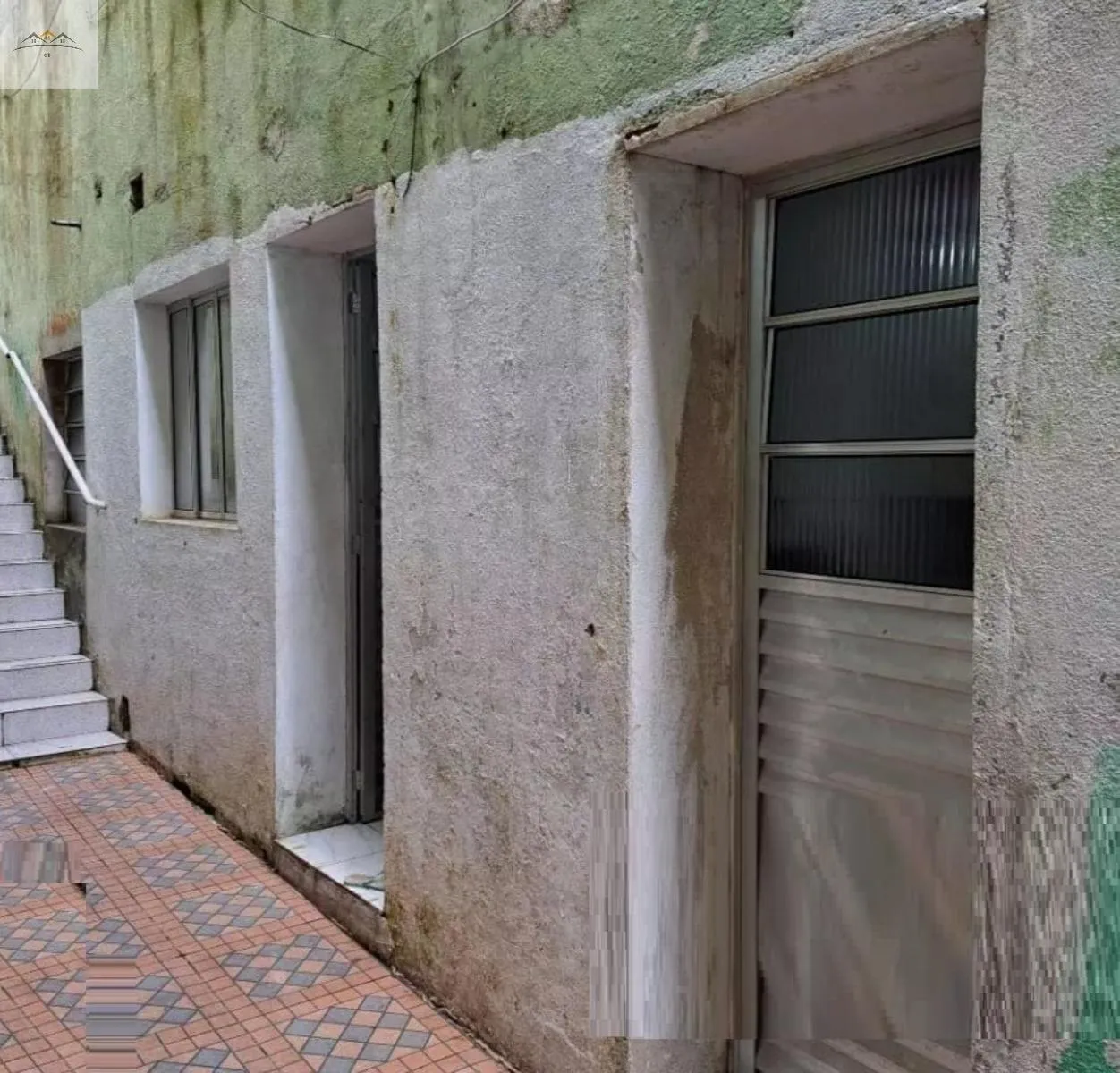 Imagem Imóvel para renda no Jd. Cristiane em Santo André 6 casas + Salão.