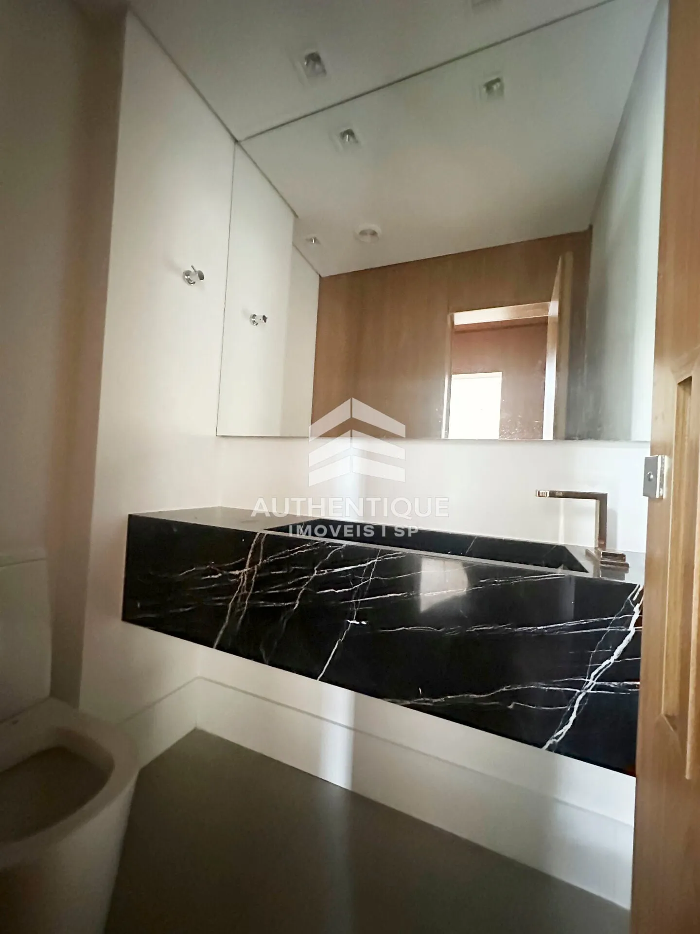 Imagem PREMIUM TAMBORE - Apartamento à venda em Santana de Parnaíba/SP