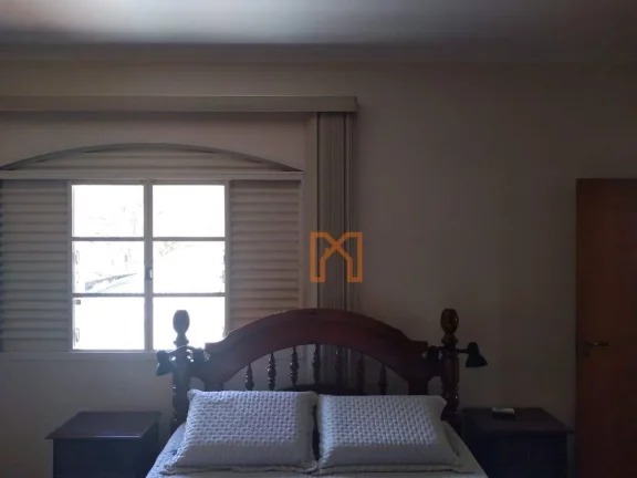 Imagem Casa com 5 dormitórios à venda, 300 m² por R$ 695.000,00 - São Sebastião - Itajubá/MG