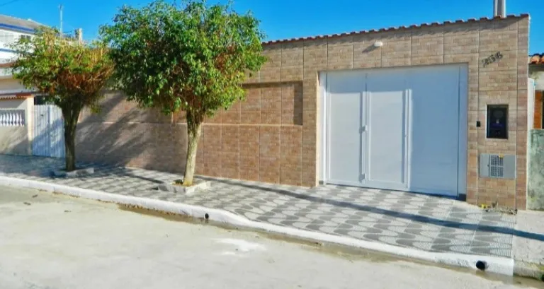 Foto do imóvel Casa com 3 Quartos à Venda, 190 m² em Caiçara - Praia Grande